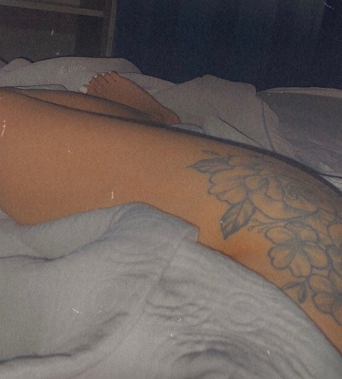 View alo_aqua OnlyFans content for free 

 picture 2
