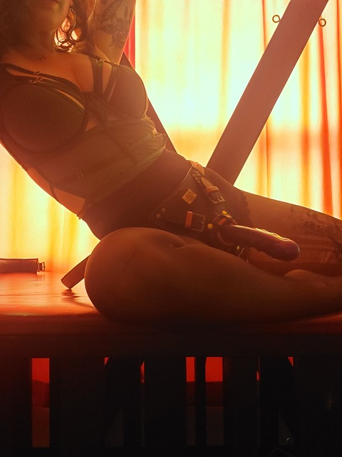 alphagoddessaurora OnlyFans Leak 

 picture 2