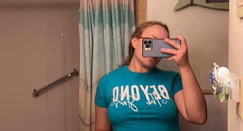 Download alyssa41544 OnlyFans content for free 

 picture 2