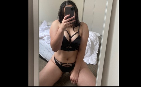 Onlyfans leaks alyssababe 

 picture 2