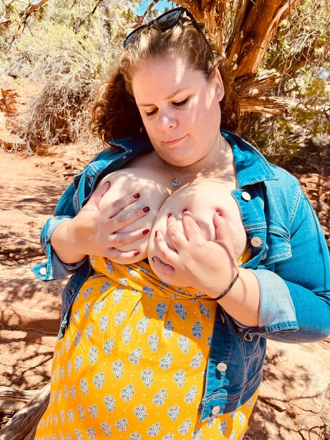View Amanda Fancy (amanda_fancy) OnlyFans 438 Photos and 34 Videos leaked 

 picture 2