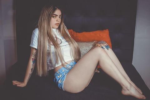 View amandasmiith (Amanda Smiith) OnlyFans 31 Photos and 29 Videos leaked 

 picture 2