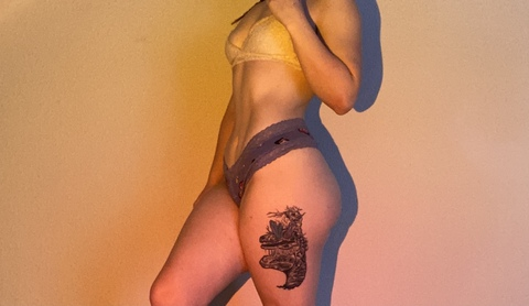 View amberamino (Amber🧡) OnlyFans 104 Photos and 75 Videos leaks 

 picture 2