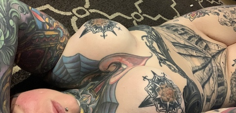 View Amber Bananafish (amberbananafish) OnlyFans 254 Photos and 20 Videos leaks 

 picture 2