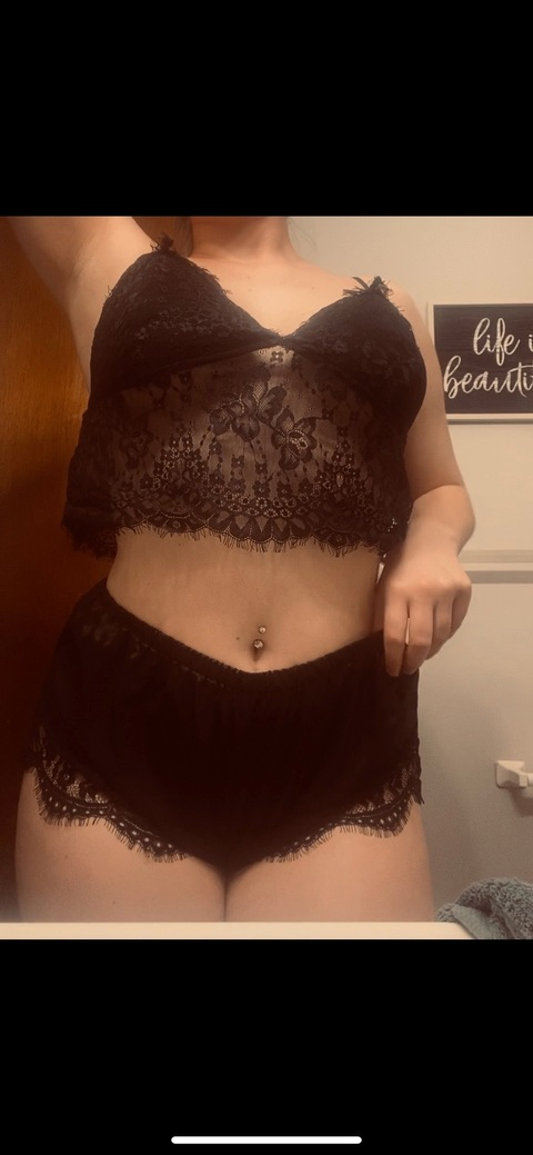 amberhooters (M) free OnlyFans Leaked Content 

 picture 2