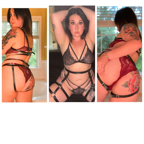 amberxxmariefree OnlyFans Leaked (32 Photos and 13 Videos) 

 picture 2