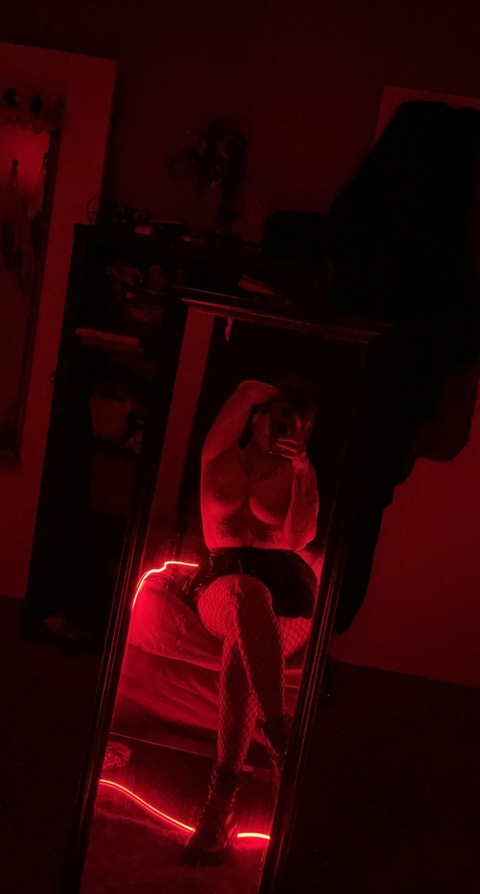 amemery (Arabeth Emery) OnlyFans Leaked Pictures and Videos 

 picture 2
