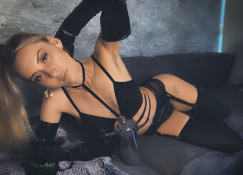 american_mila OnlyFans Leaked Photos and Videos 

 picture 2
