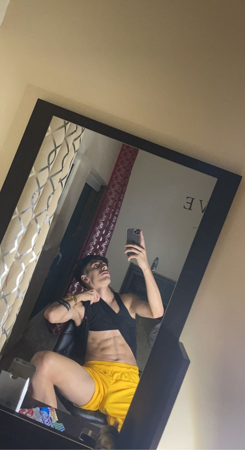 amiigoo07 (Amiigo07) free OnlyFans Leaked Pictures & Videos 

 picture 2