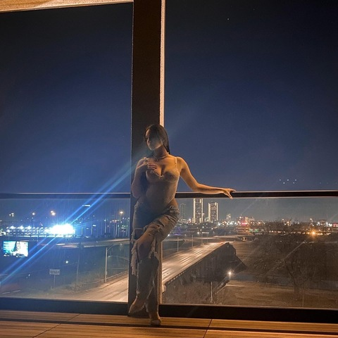Onlyfans free amilyaxgutierrez 

 picture 2