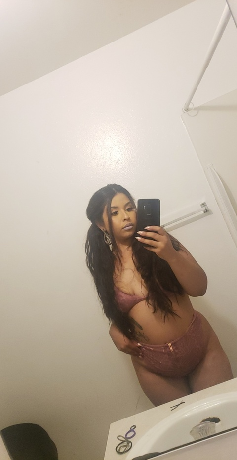 amore.scorpianna (Amore Scorpianna) free OnlyFans Leaked Pictures and Videos 

 picture 2