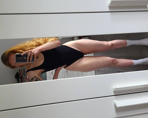 @amy_curran13 leaked Onlyfans gallery free 

 picture 2