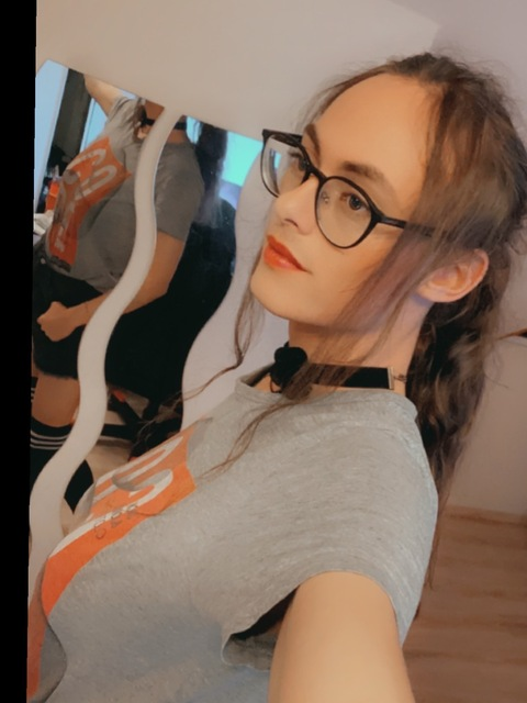 amywhatsup OnlyFans Leak 

 picture 2