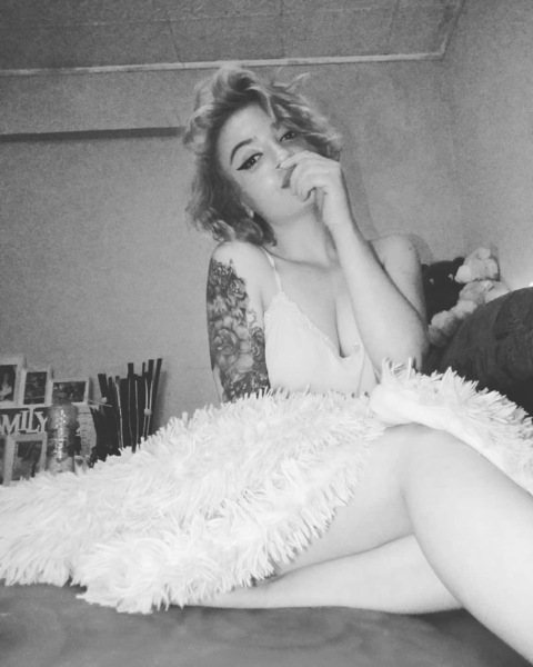 View anabeltrice (Beatrice Anabel) OnlyFans 2 Photos and 0 Videos for free 

 picture 2
