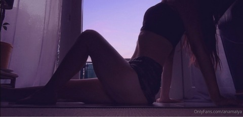 anamalya OnlyFans Leaked (19 Photos and 2 Videos) 

 picture 2
