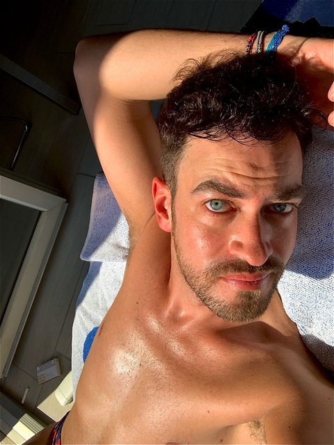 andreaitaly OnlyFans Leak 

 picture 2