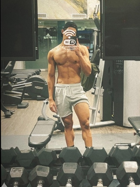 andrewvn OnlyFans Leaked Photos and Videos 

 picture 2