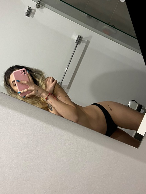 anettval (Anette Valentina Castro) free OnlyFans Leaked Content 

 picture 2