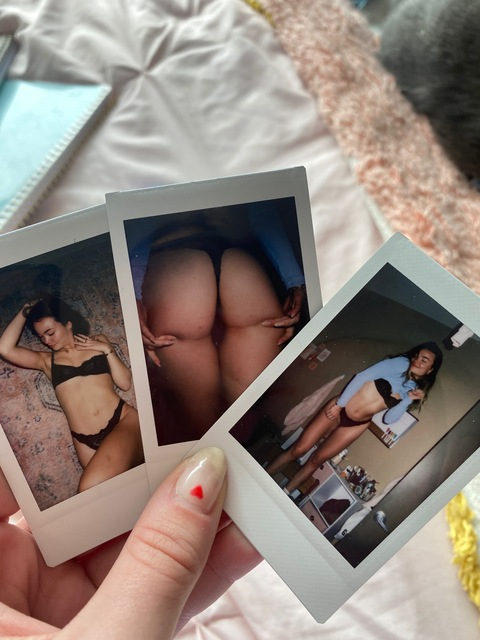 angel_mol OnlyFans Leaked (32 Photos and 4 Videos) 

 picture 2