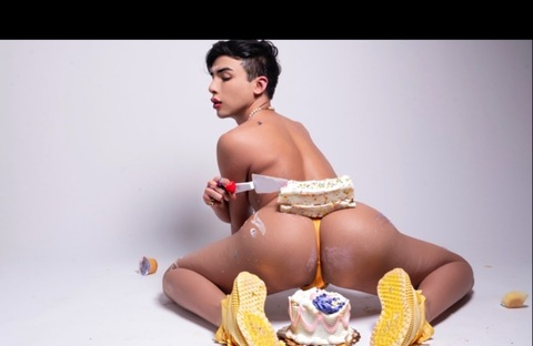 View angelbimbo69 OnlyFans content for free 

 picture 2