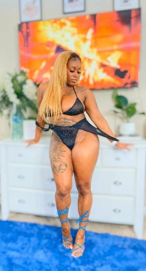 angelicbeautii (Angelicbeauii) free OnlyFans Leaked Pictures & Videos 

 picture 2