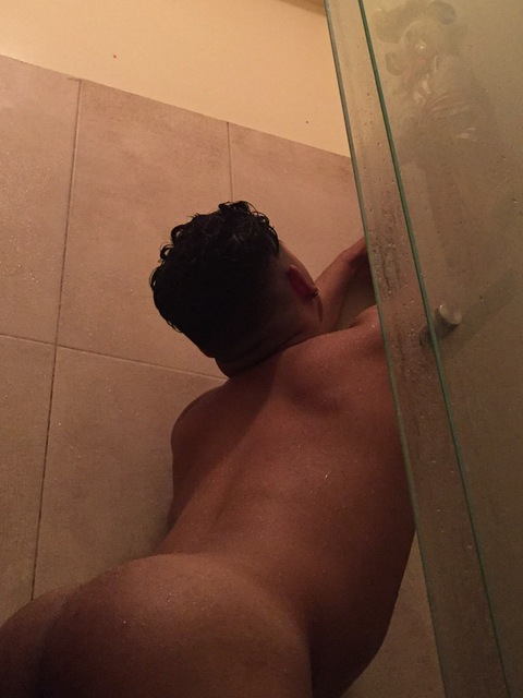View angelitoputon OnlyFans content for free 

 picture 2