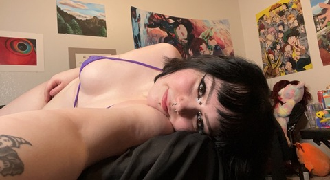View angelri0tt OnlyFans content for free 

 picture 2