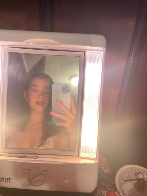 View angelwett OnlyFans content for free 

 picture 2