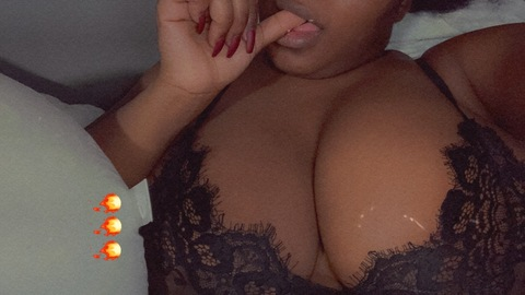 View angewilliams3 OnlyFans content for free 

 picture 2