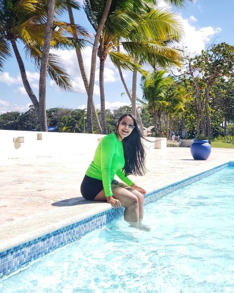 View angietejada OnlyFans content for free 

 picture 2