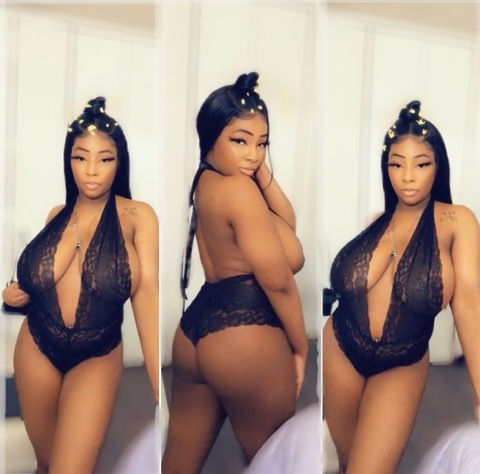View angxoxo OnlyFans videos and photos for free 

 picture 2