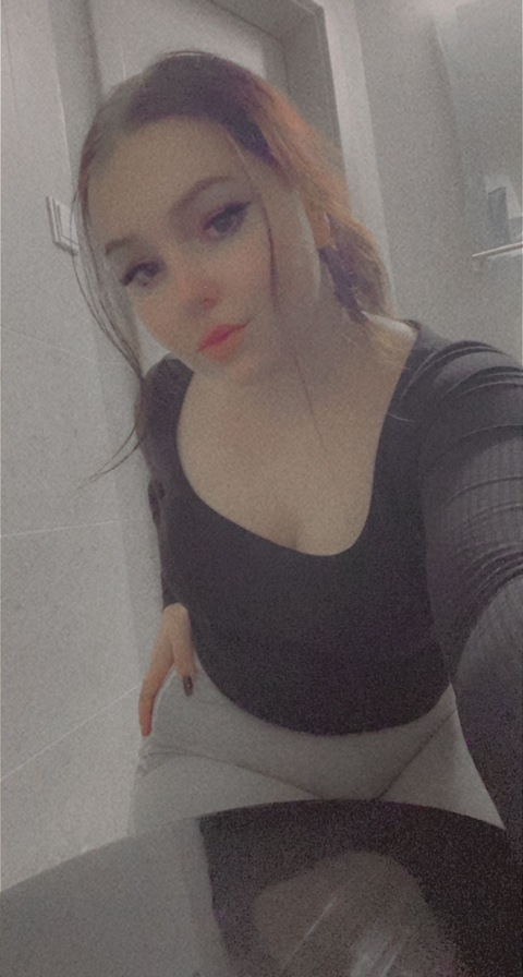 Download anikalorencic OnlyFans content free 

 picture 2