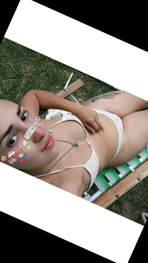 View aniriale (Anabelbedoya) OnlyFans 29 Photos and 3 Videos gallery 

 picture 2