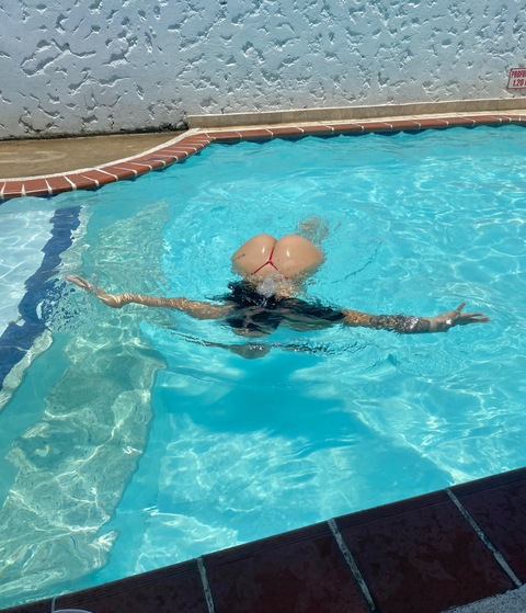anita_star23 (Annita-Star) OnlyFans Leaks 

 picture 2