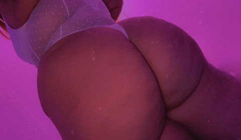 anitakochinme OnlyFans Leak 

 picture 2