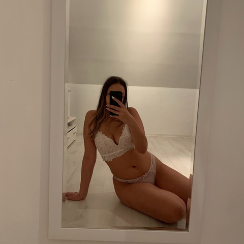annabellxmx OnlyFans Leaked Photos and Videos 

 picture 2