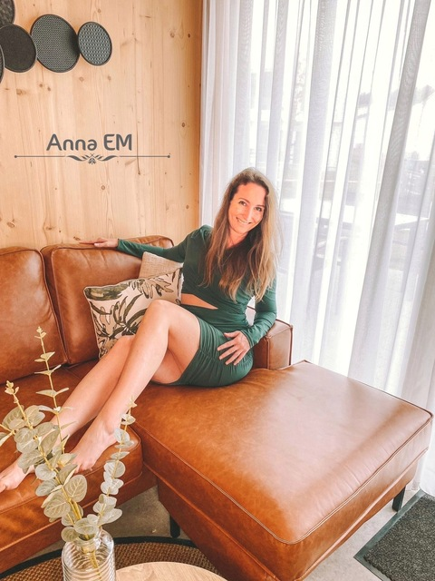 annaemsecretlook OnlyFans Leaks (28 Photos and 0 Videos) 

 picture 2