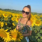Download annallove OnlyFans content for free 

 picture 1