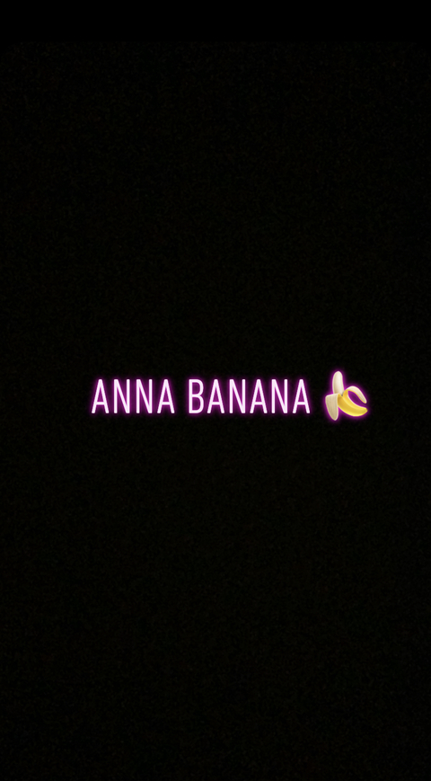 View Anna Banana (annasbananas9) OnlyFans 25 Photos and 2 Videos for free 

 picture 2