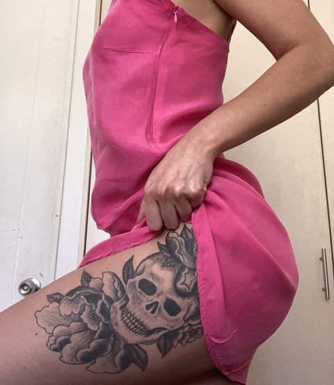 anni.morena (Anniii) OnlyFans Leaked Pictures and Videos 

 picture 2