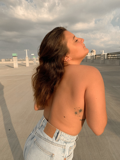 Download annieamore OnlyFans videos and photos free 

 picture 2
