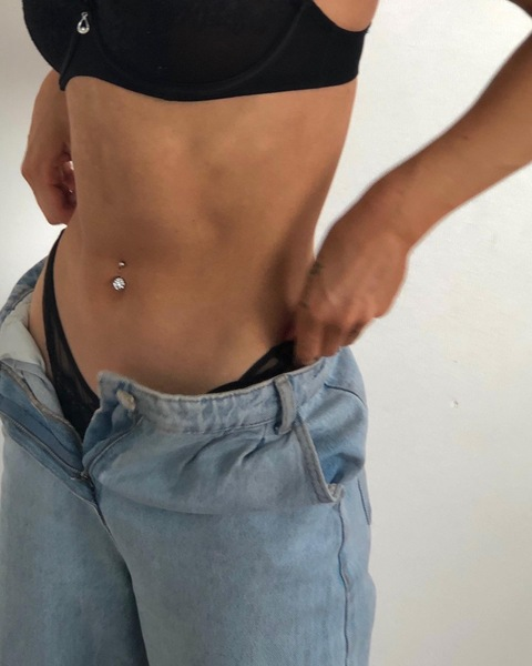 View annikasuvi (AnnikaS) OnlyFans 28 Photos and 0 Videos for free 

 picture 2