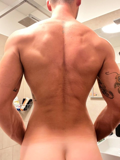 anordinarytattooedguy OnlyFans Leak 

 picture 2