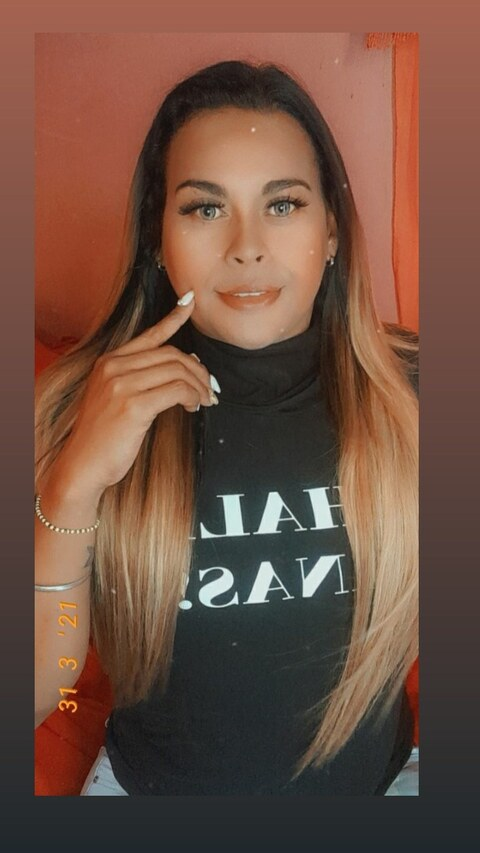anos_ardientes (Anais Foster) OnlyFans content 

 picture 2