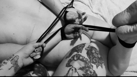 Onlyfans free another_inkedgirl 

 picture 2
