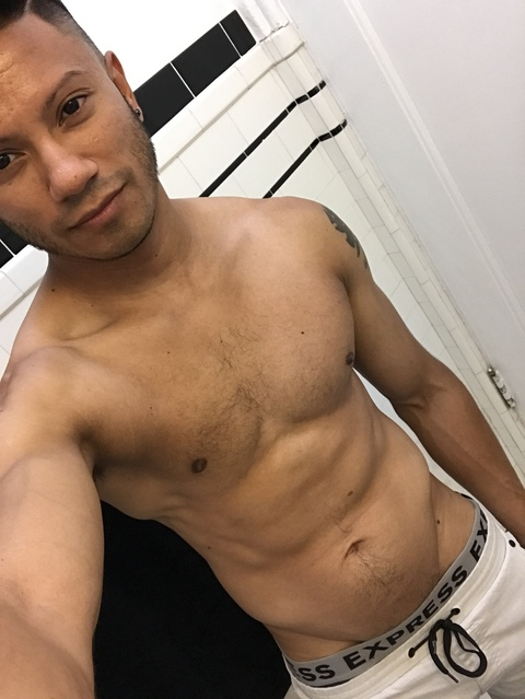 antoniojuice (Antonio) free OnlyFans Leaks 

 picture 2