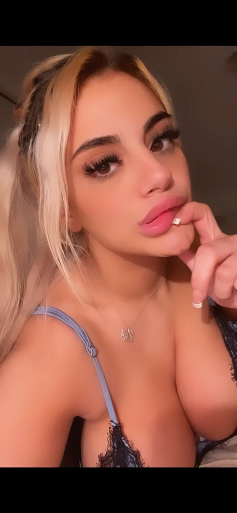 antopane (ANTONELA PANE 🔥 | Vip Content) OnlyFans Leaked Pictures and Videos 

 picture 2