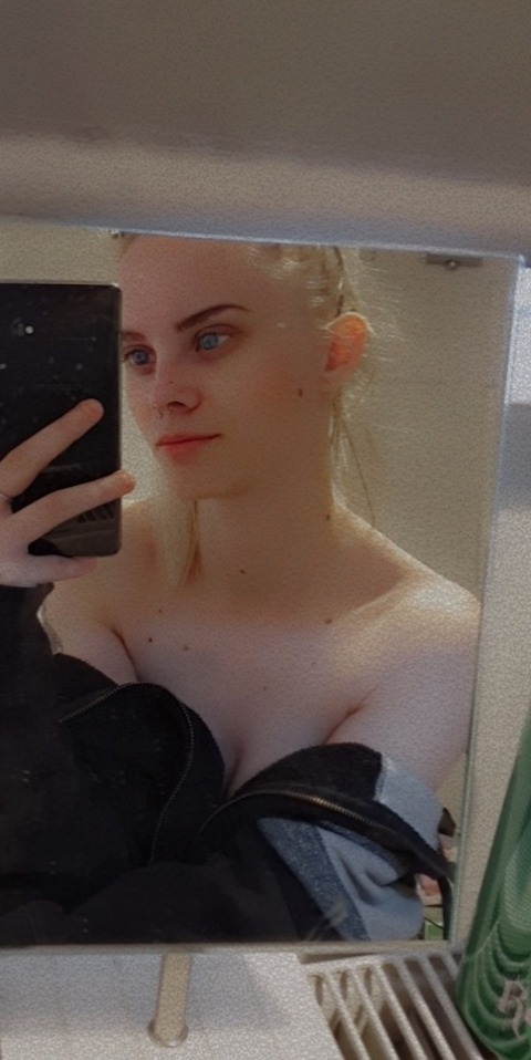 Download anxiously_strange OnlyFans content for free 

 picture 2
