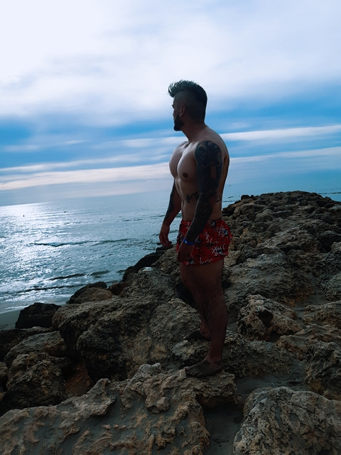 aospina (Alejandro Ospina) free OnlyFans content 

 picture 2