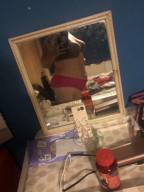Onlyfans leaked apheliacox22 

 picture 2